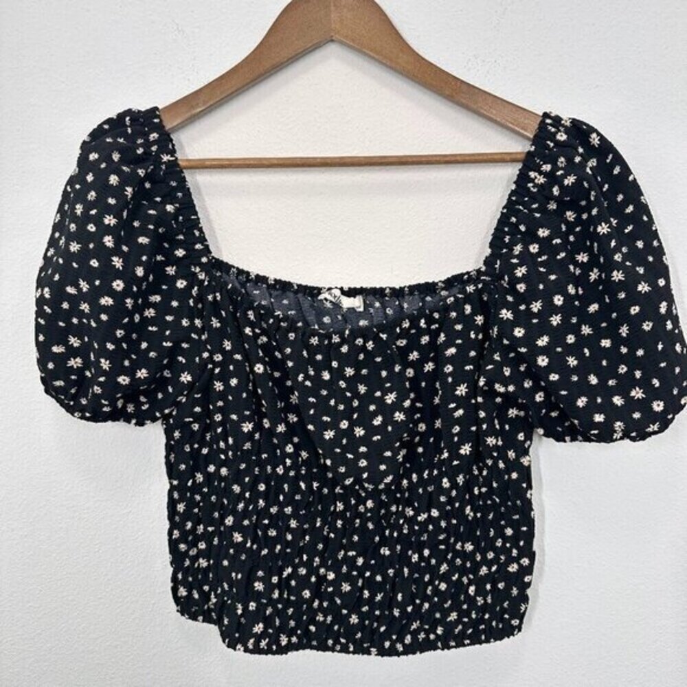 Elodie Black White‎ Floral Smocked Puff Sleeve Cropped Milkmaid Coquette Top L